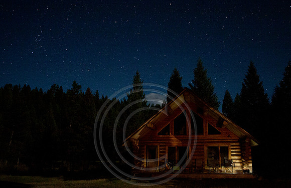 Ranger Log Home - Spotted Bear Ranger Station Compound